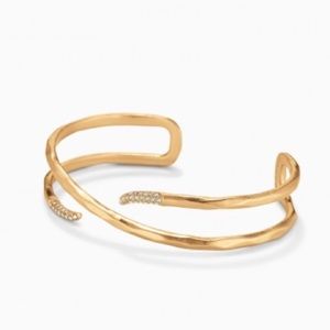 Stella & Dot Jewelry - Stella & Dot Adeva Cuff in Gold Stella & Dot Jewelry - Stella & Dot Adeva Cuff in Gold